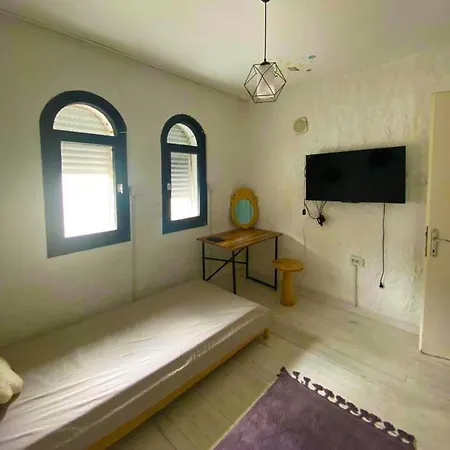 White Stone With Pool Villa Cesme